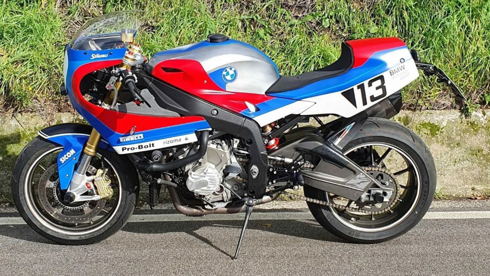 BMW S 1000 RR αποκτά ρετρό εμφάνιση με βοήθεια από τη Suzuki